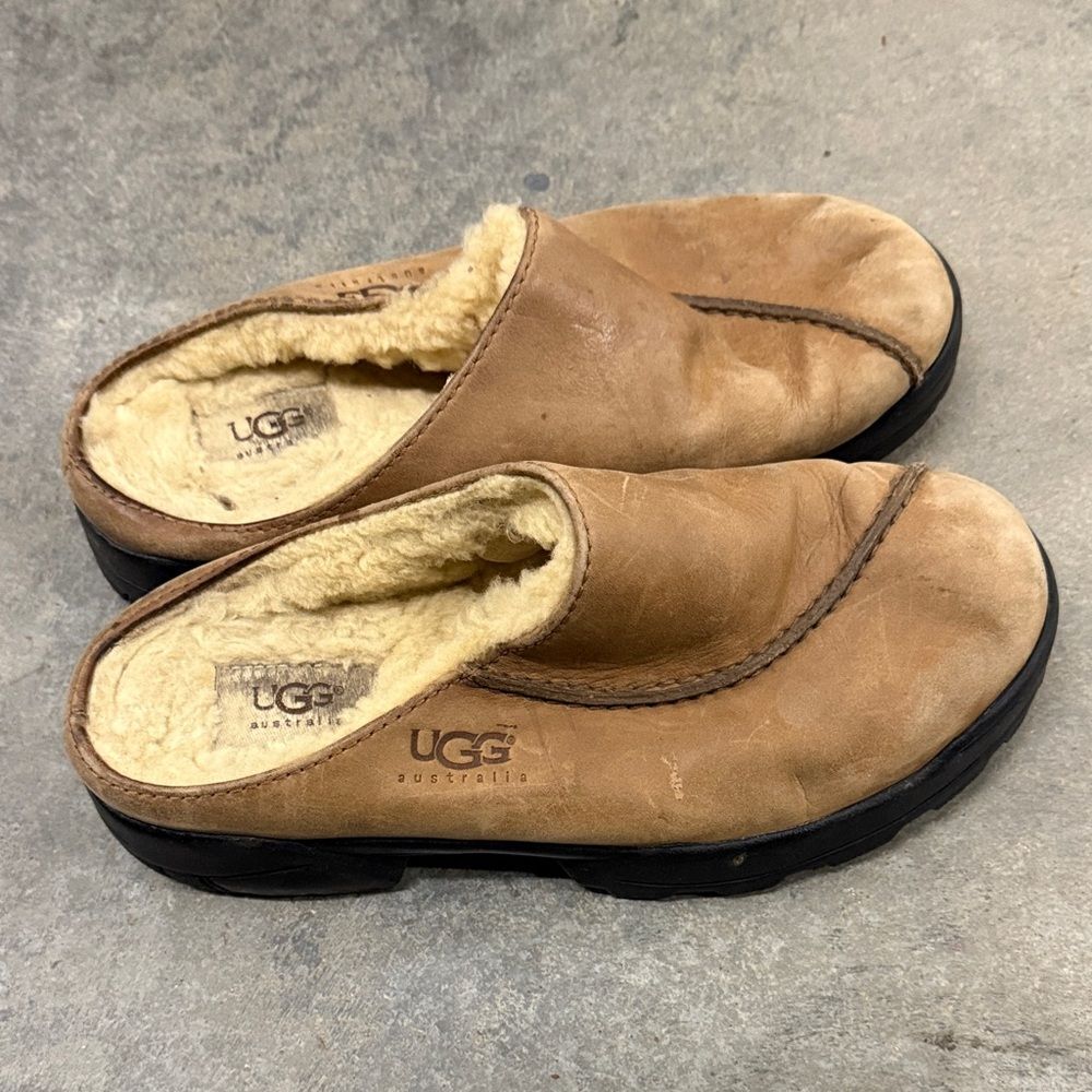 UGG shoes - Picture 2 of 4